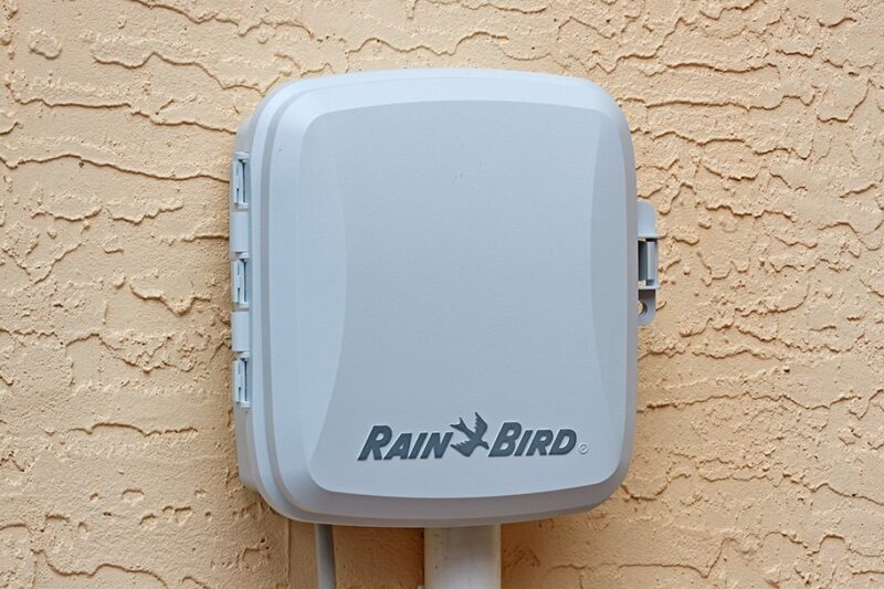 Rain Bird RC2 Outdoor 8 Zone Wi-Fi Controller F56118 (RC2) (RC2-120V) - Image 4