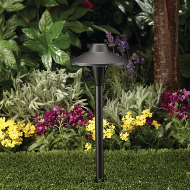 Vista Lighting 6507 2.5-watt LED Black Path Light (PR-6507-B-150-W-G4)