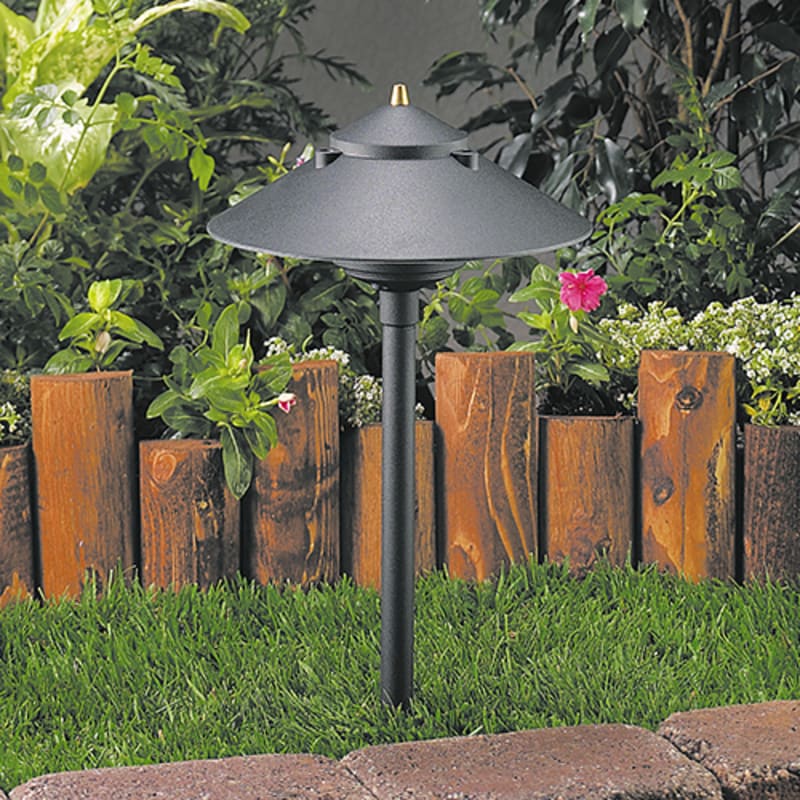 Vista Lighting 9216 5-watt LED Black Path Light (PR-9216-B-W-LB5ND-FR)