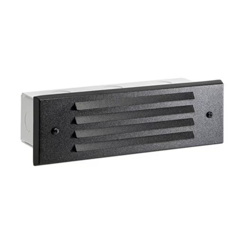 Vista 4246 9″ 1.5W Black Aluminum Louver Step Light (SL-4246-B-150-W-G4)
